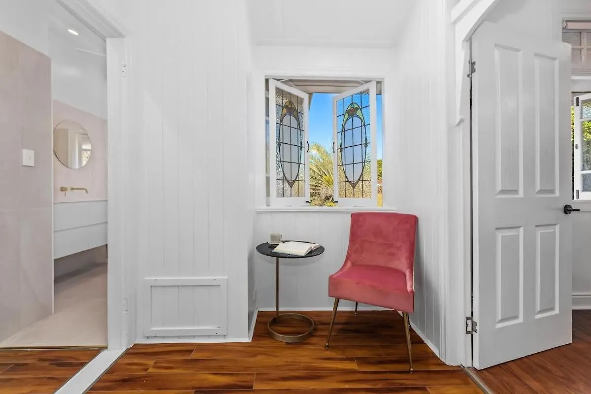 5 Bed 5 Bath Urban Getaway Ipswich Central Australia